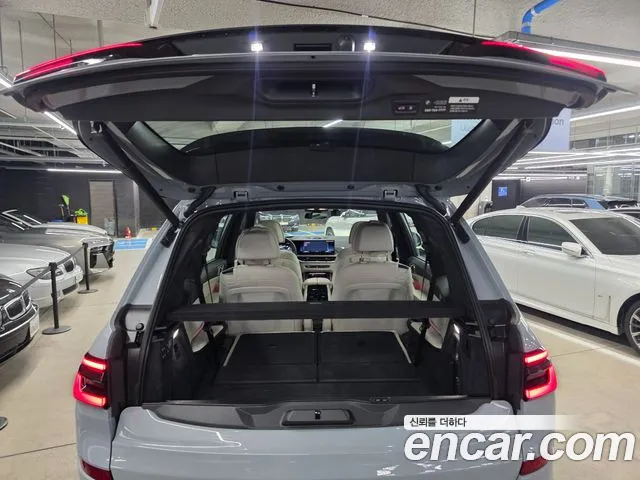 BMW X7 G07 — Фото автомобиля 19