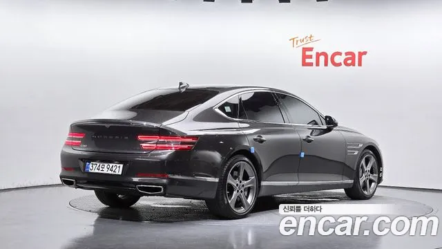 Genesis G80 RG3 — Фото автомобиля 2