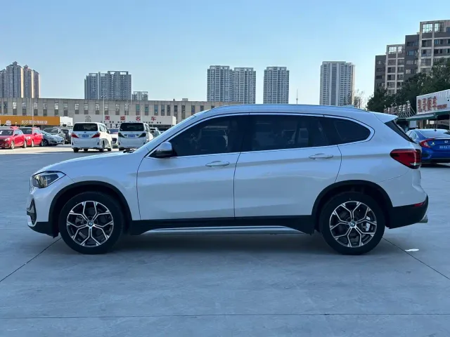 BMW X1 — Фото автомобиля 7