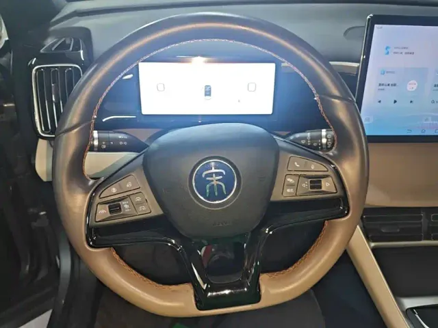 BYD Song Pro — Фото автомобиля 10