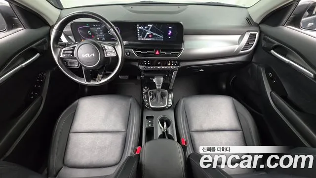Kia Seltos — Фото автомобиля 10