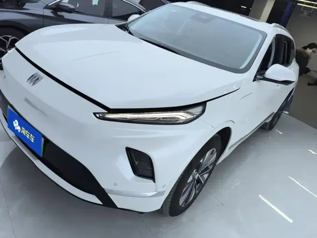 Фотография автомобиля — Buick E5