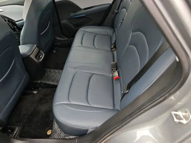 Chevrolet Monza — Фото автомобиля 16