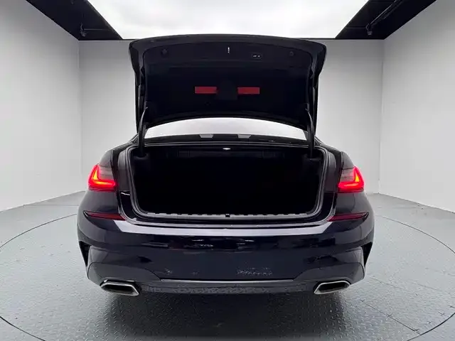 BMW 3 Series — Фото автомобиля 16