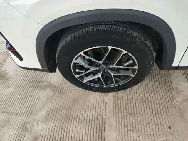 Changan CS75 Plus — Фото автомобиля 24