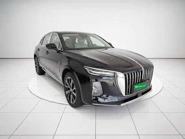 Hongqi H5 PHEV — Фото автомобиля 3
