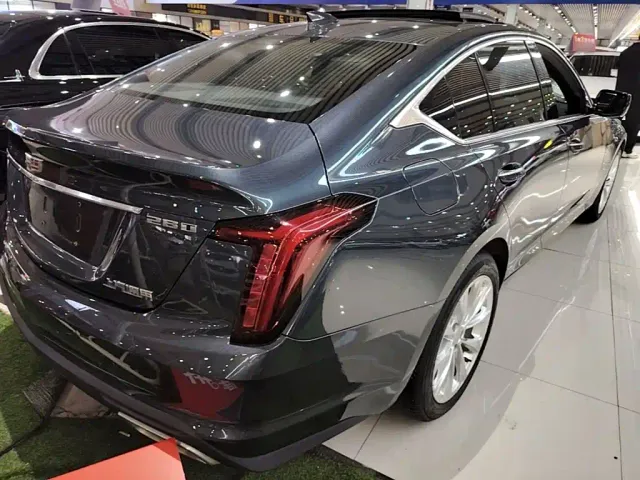 Cadillac CT5 — Фото автомобиля 6