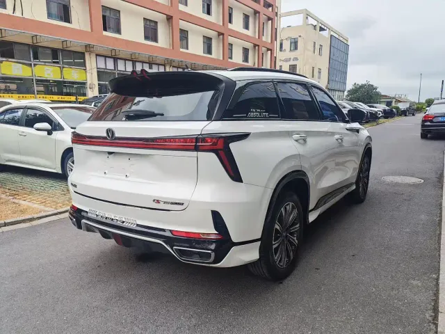 Changan CS75 Plus — Фото автомобиля 6