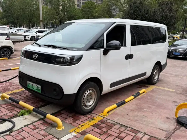 Фотография автомобиля — Maxus Dana V1