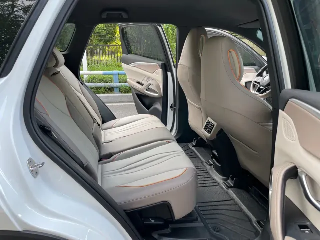 BYD Song Pro — Фото автомобиля 13