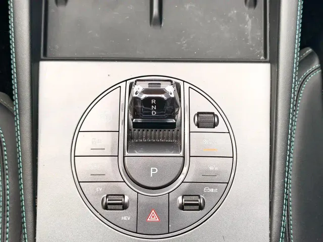 BYD Seal 06 — Фото автомобиля 20