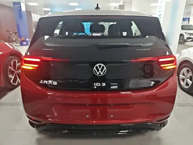 Volkswagen ID.3 — Фото автомобиля 5