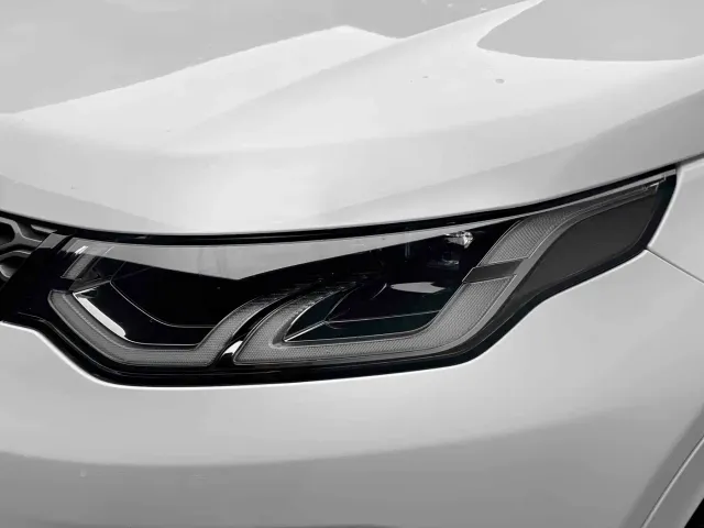 Land Rover Discovery Sport — Фото автомобиля 2