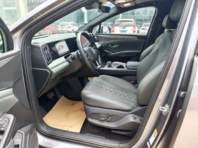 BYD Song L DM-i — Фото автомобиля 5