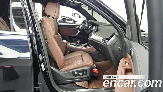 BMW X5 — Фото автомобиля 9