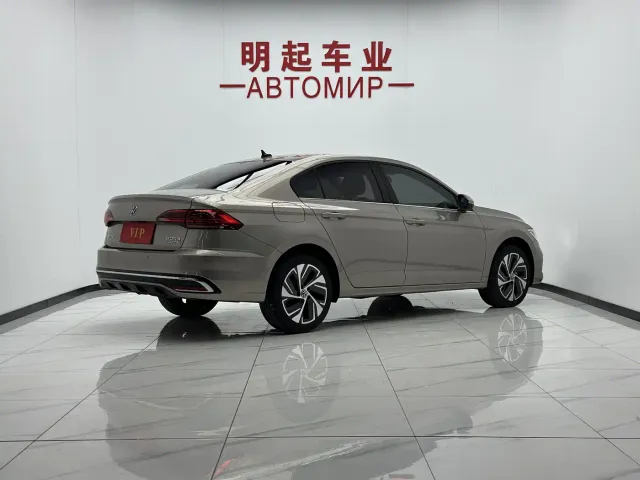 Volkswagen Bora — Фото автомобиля 8