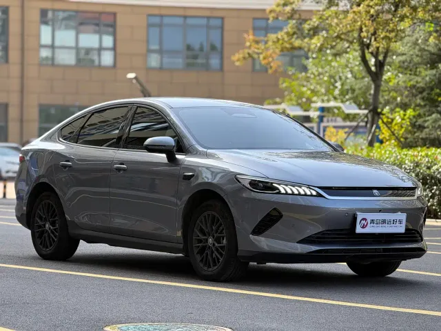 BYD Qin PLUS — Фото автомобиля 3
