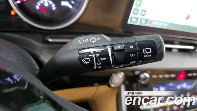 Kia Canival Carnival 4 поколение Бензин 9 мест Prestige — Фото автомобиля 26