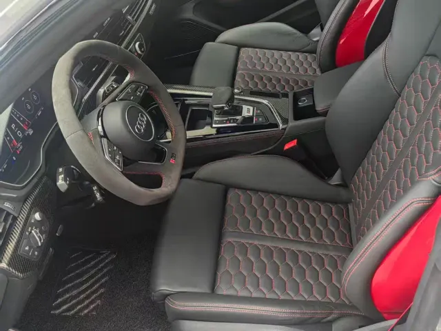 Audi RS 5 — Фото автомобиля 9