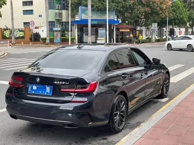 BMW BMW 3 Series 2022 325Li M Sport Shadow Edition — Фото автомобиля 7