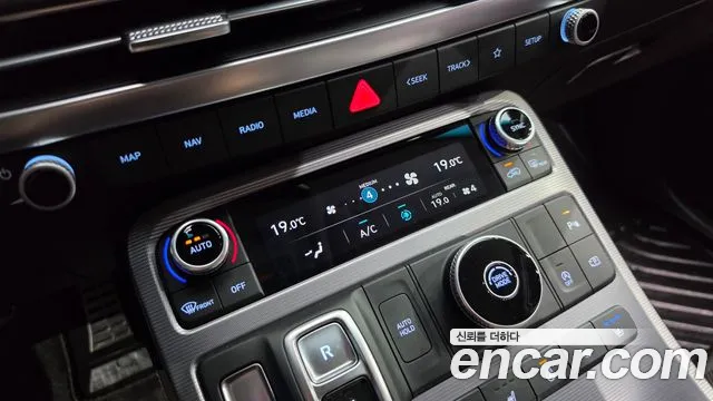 Hyundai Palisade The New Palisade Бензин 3.8 2WD — Фото автомобиля 15