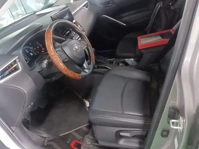 Toyota Corolla Cross — Фото автомобиля 14