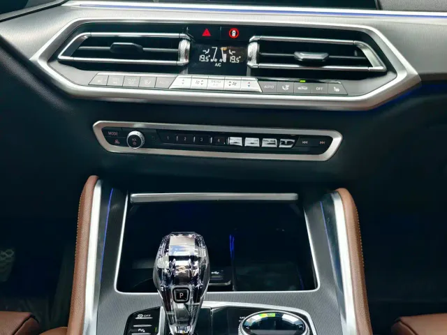 BMW X6 — Фото автомобиля 14