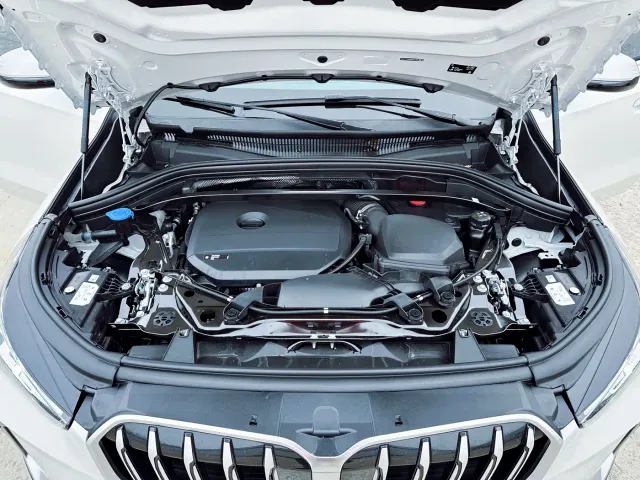 BMW X1 — Фото автомобиля 12