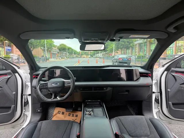 Ford Mondeo — Фото автомобиля 6