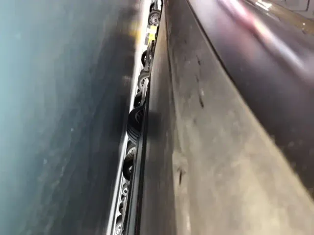 Tesla Model 3 — Фото автомобиля 20