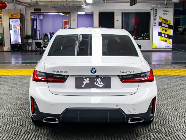 BMW 3 Series — Фото автомобиля 20