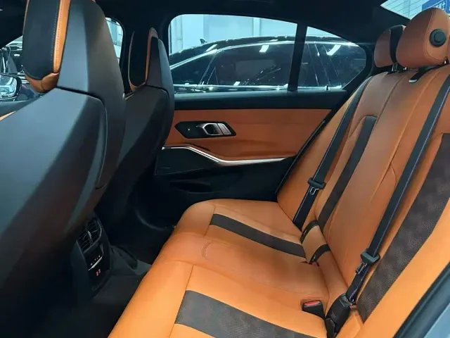 BMW M3 — Фото автомобиля 5