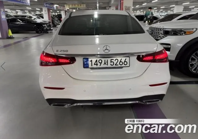 Mercedes-Benz E-Class W213 — Фото автомобиля 4