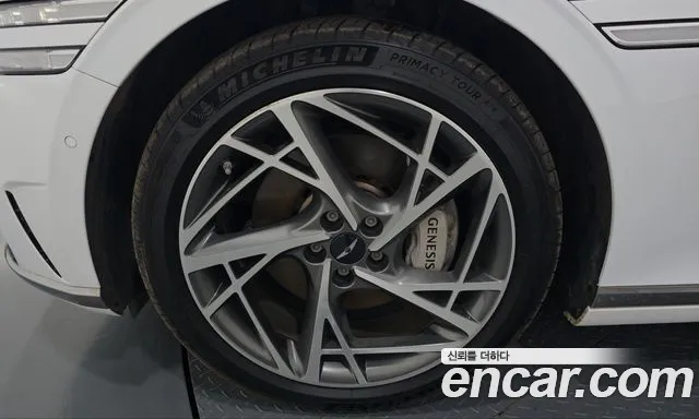 Genesis G90 RS4 — Фото автомобиля 5