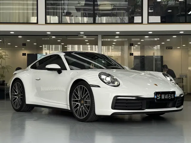 Porsche 911 — Фото автомобиля 3