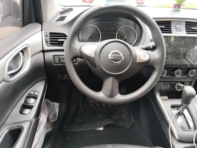 Nissan Sylphy — Фото автомобиля 6