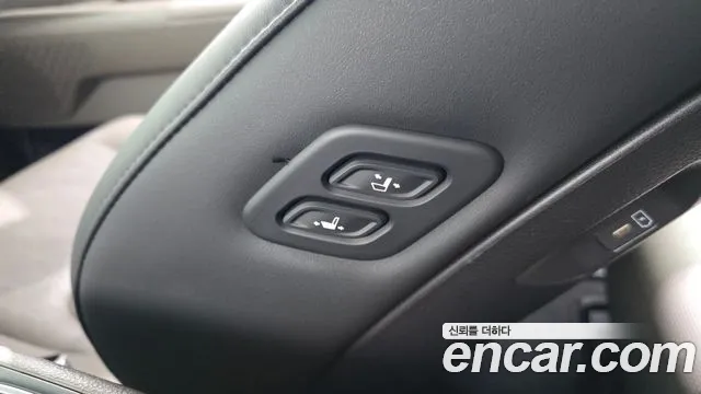 Kia Carnival 4th Gen — Фото автомобиля 25