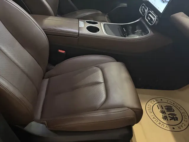 Leapmotor Leapmotor C01 2023 525 Comfort Edition — Фото автомобиля 10