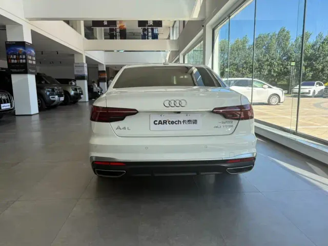 Audi A4L — Фото автомобиля 3