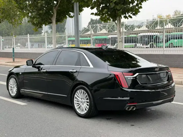 Cadillac CT6 — Фото автомобиля 19