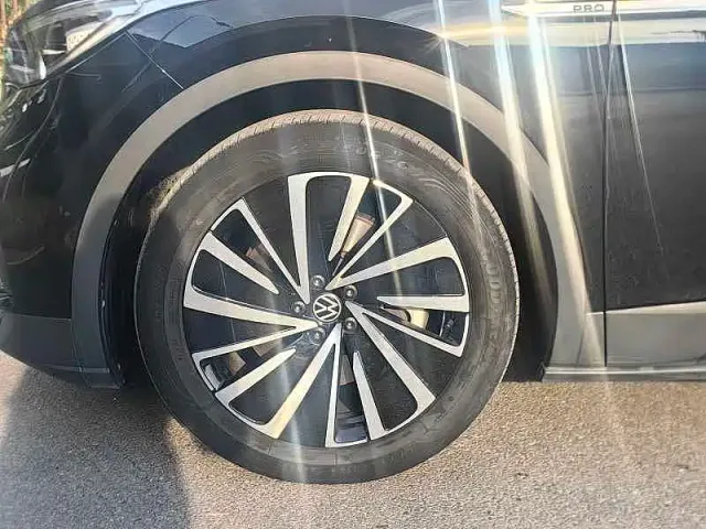 Volkswagen ID.4 X — Фото автомобиля 12