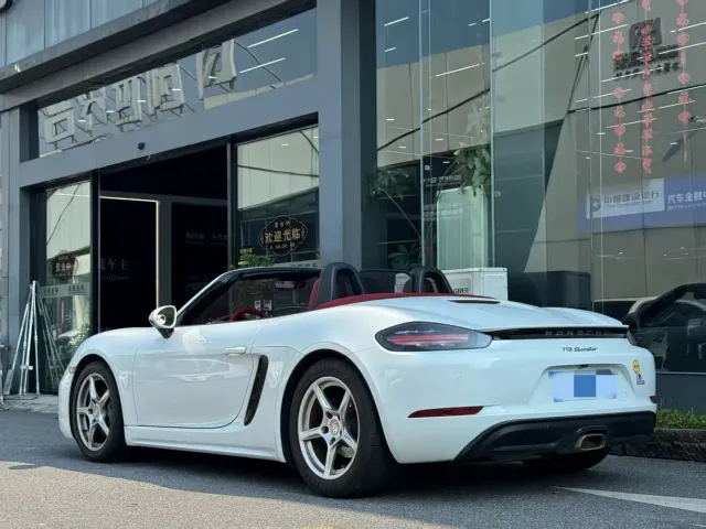 Porsche 718 — Фото автомобиля 7