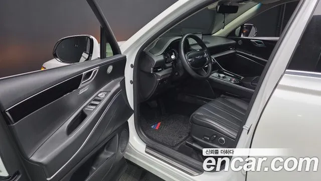 Genesis GV80 2.5T Бензин AWD — Фото автомобиля 10