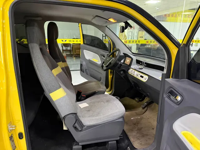 Wuling Hongguang Mini EV — Фото автомобиля 8
