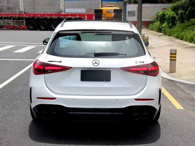 Mercedes-Benz C-Class AMG — Фото автомобиля 6