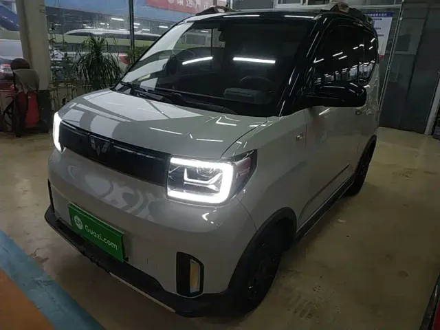 Фотография автомобиля — Wuling Hongguang Mini EV