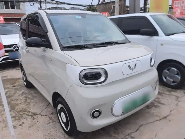 Wuling Hongguang Mini EV — Фото автомобиля 3