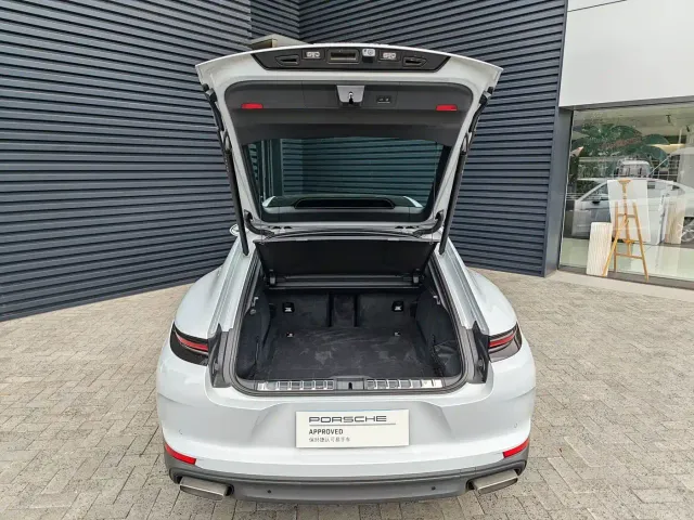 Porsche Panamera — Фото автомобиля 11