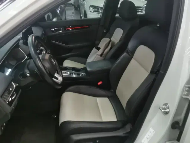 Honda Civic — Фото автомобиля 14