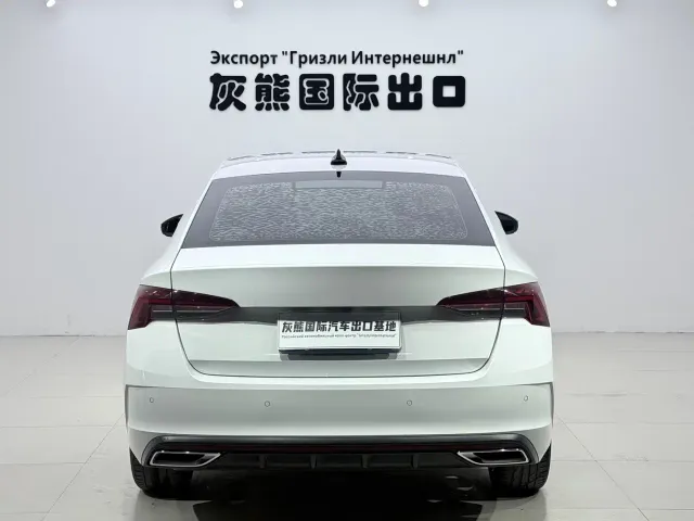 Skoda Octavia — Фото автомобиля 5